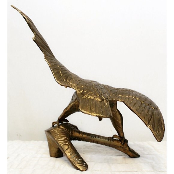 Vintage Flying Brass Eagle Bird On Branch Spread Wings 11.2" Sculpture Statue - Picture 4 of 7
